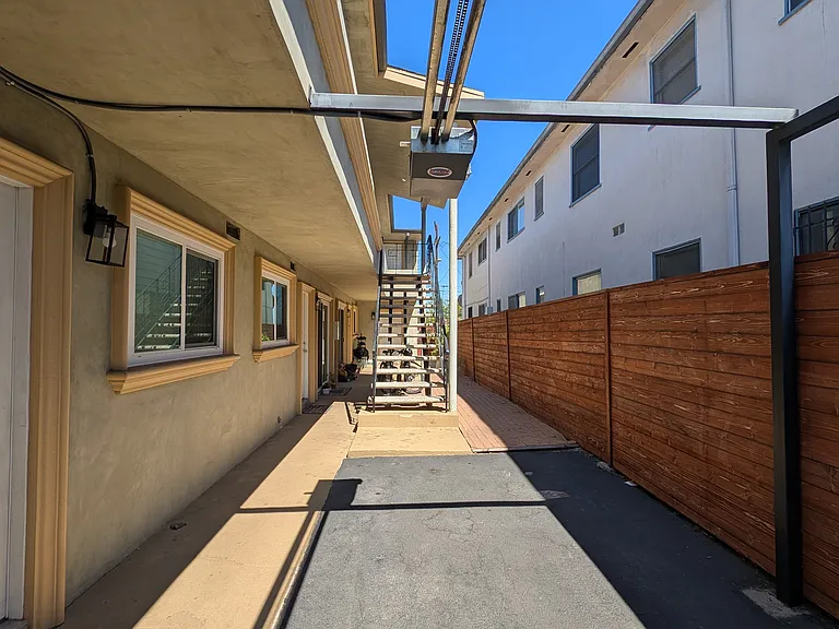 1728 S Robertson Blvd #5 — Photo 14