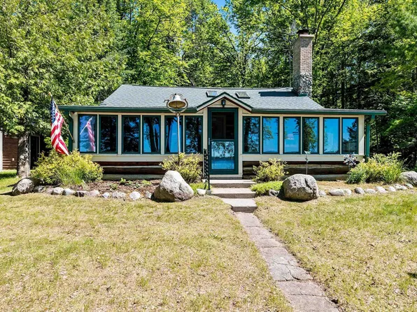 W5963 Lake Rd, Wausaukee, WI 54177