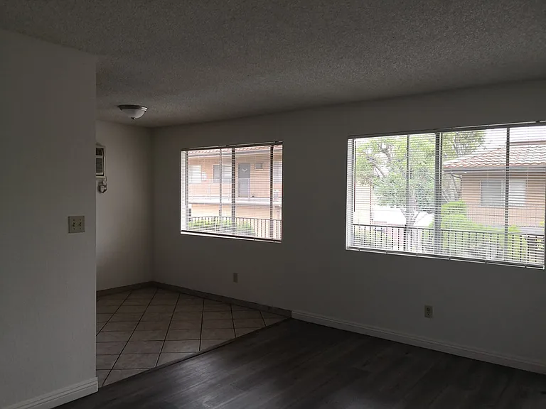 415 S Orange Ave #I — Photo 4