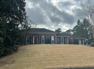 835 Saddlehill Rd, Roswell, GA 30075