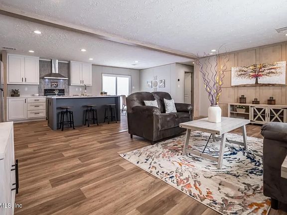 4th image of 10625 W DEEP CREEK Boulevard