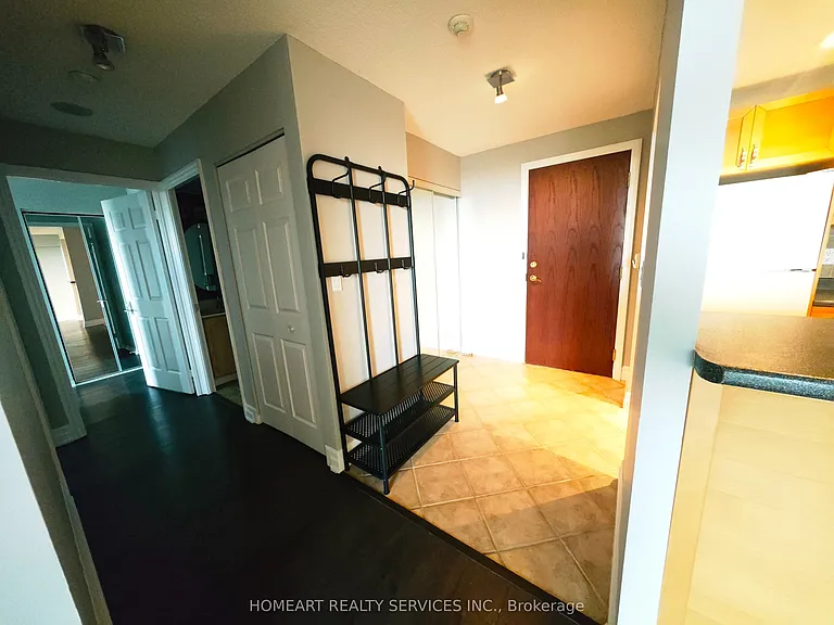 28 Pemberton Ave #1007 — Photo 3
