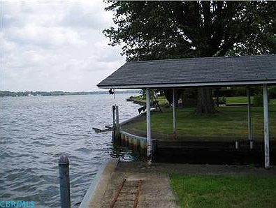 4th image of 5042 Bateson Beach Dr NE