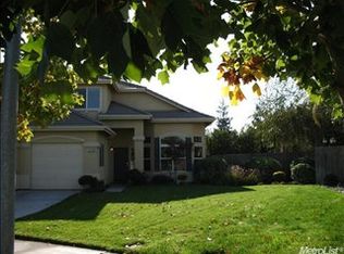 1577 Sophie Ln, Escalon, CA 95320