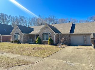 6398 Quail Ridge East Dr, Plainfield, IN 46168