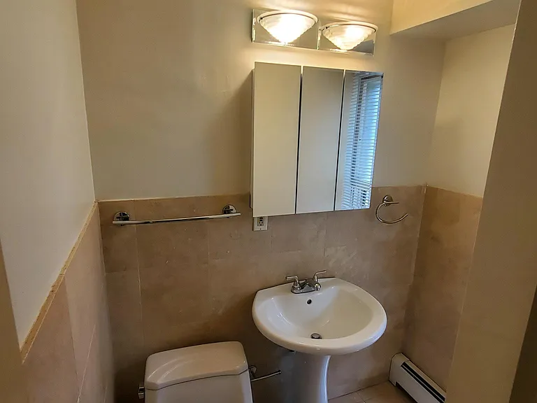 402 Maxwell Ave #3 — Photo 12