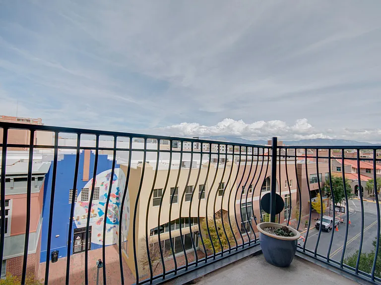 100 Gold Ave SW #406 — Photo 30