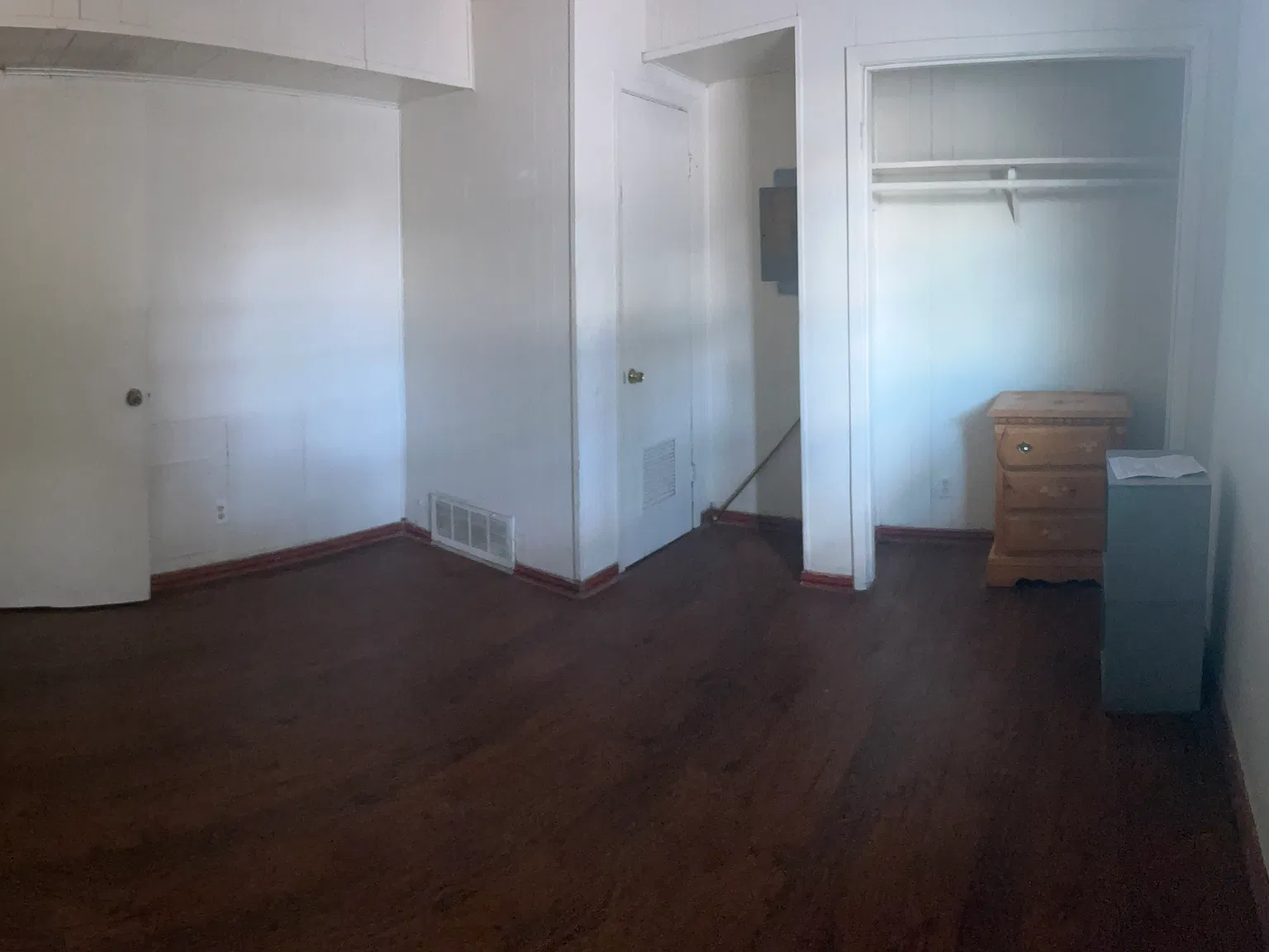 2 bed, 1.5 bath, 900 sqft, $1,250 — Photo 3
