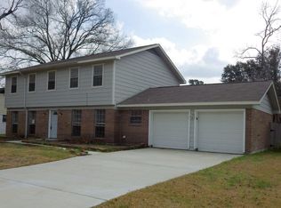 2687 S Woodloch St, Conroe, TX 77385