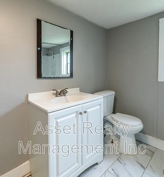 2608 Piedmont St — Photo 15