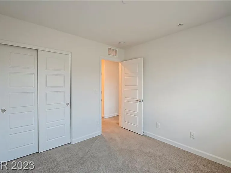 689 Omaggio Pl — Photo 22