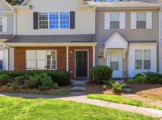 6720 Cypress Tree Ln, Charlotte, NC 28215