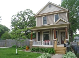 816 44th St, Rock Island, IL