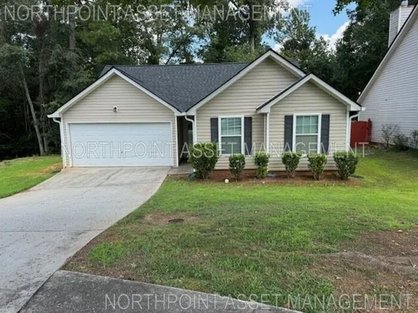 6786 Derby Ave, Fairburn, GA 30213