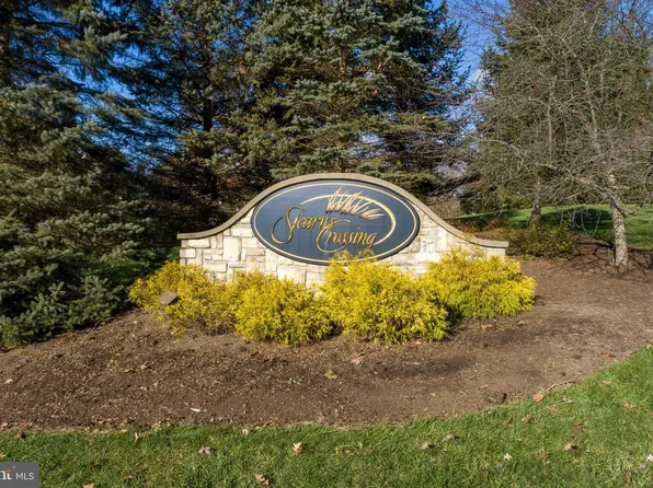 300 Holly Ridge Dr, State College, PA 16801
