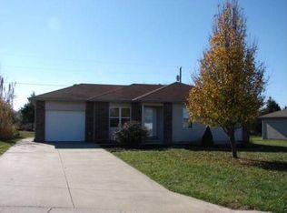 610 Travis St, Marshfield, MO 65706