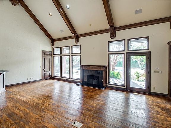 5th image of 4408 Beechwood Ln