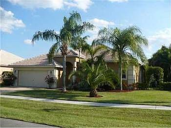 1st image of 3237 Shadow Wood Dr