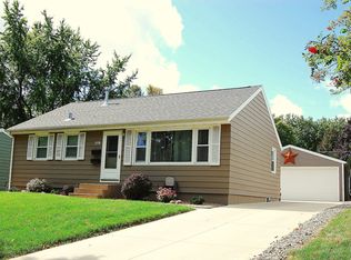 559 36th Ave NW, Rochester, MN 55901