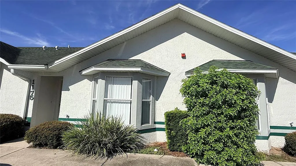 3 bed, 2.0 bath, 1148 sqft, $1,850 — Photo 2