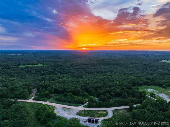 1 N County Rd #3570, Seminole, OK 74868