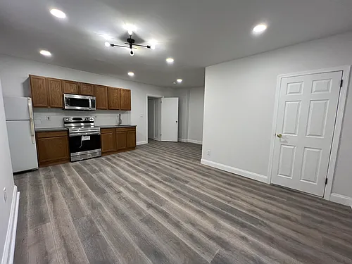 1203 Spruce St #3FF Photo 1