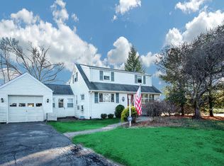 681 Ward Ave, Westwood, NJ 07675