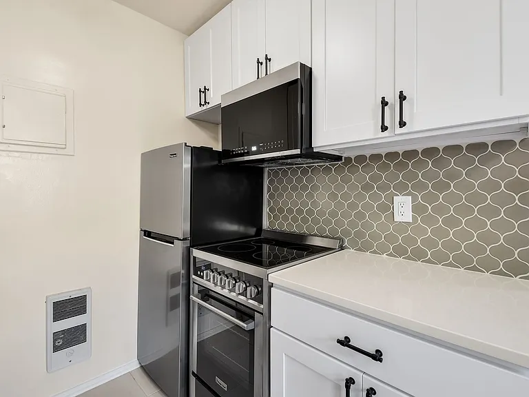 Glen Eden LLC — Photo 30