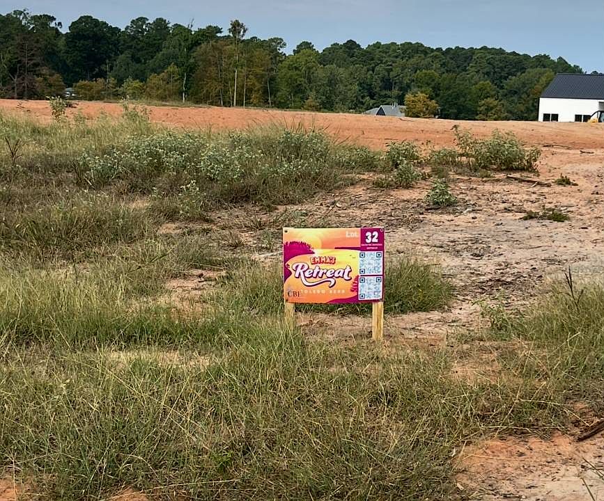 2nd image of 32 Mo Po Ln