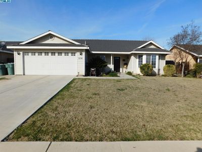 3750 E College Ave, Visalia, CA, 93292