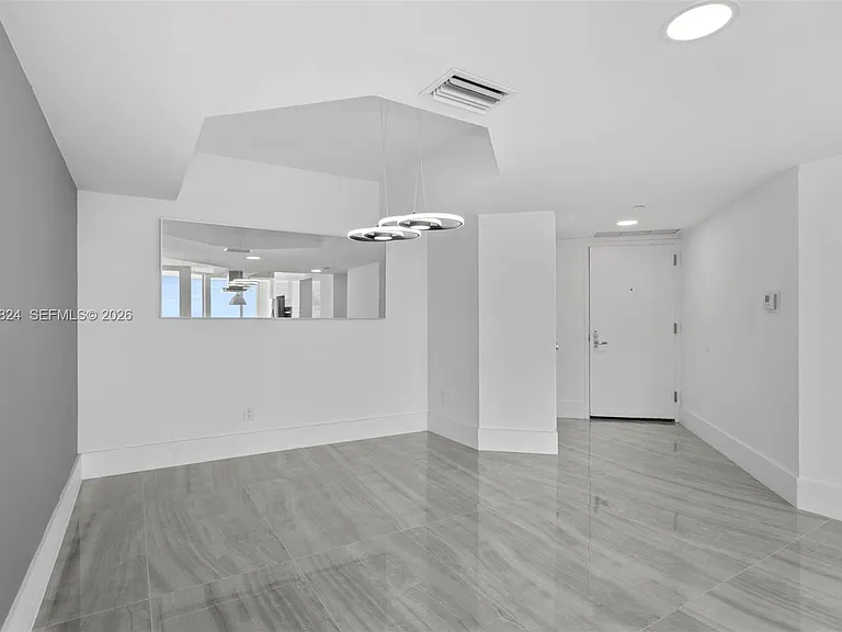 21055 Yacht Club Dr #1409 — Photo 14
