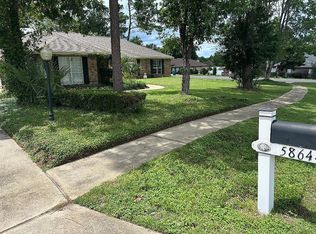 5864 Hunting Meadows Dr, Crestview, FL 32536