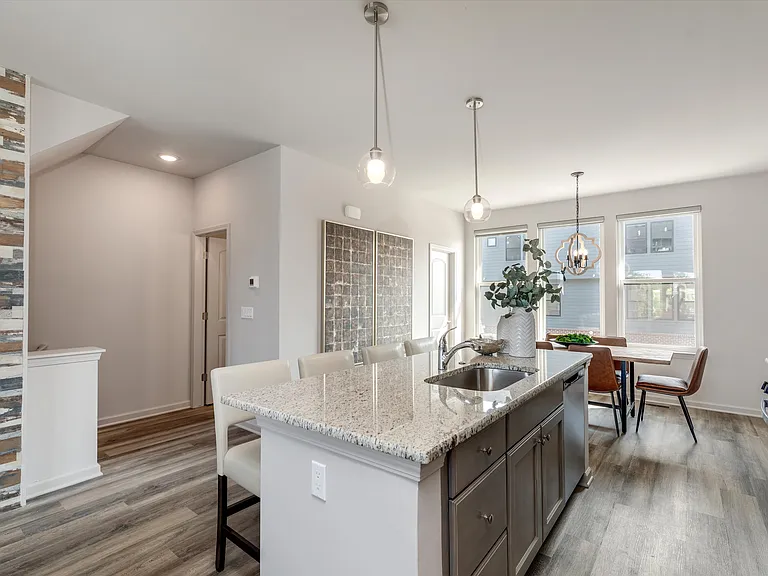 3032 Hydrangea Ln — Photo 12