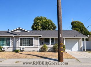 6903 Fruitridge Rd, Sacramento, CA 95820