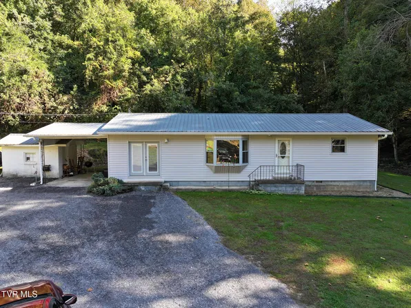 940 Bewleys Chapel Rd, Midway, TN 37809