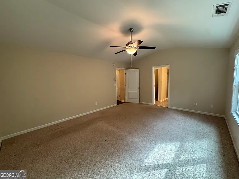 1455 Blackstone Way — Photo 24