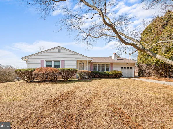 340 East Dr, Coatesville, PA 19320