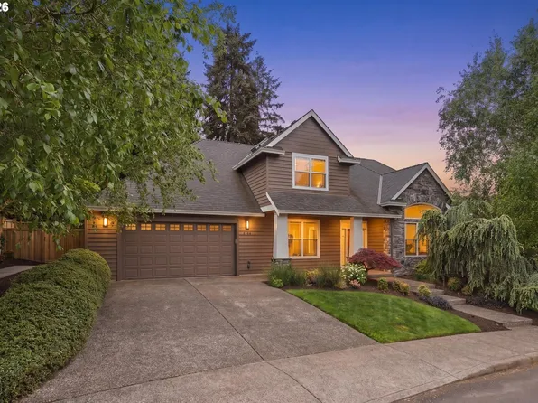2432 SW Huber Ct, Portland, OR 97219