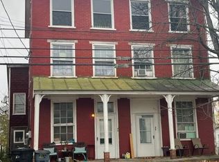 46 Main St, Ono, PA 17077