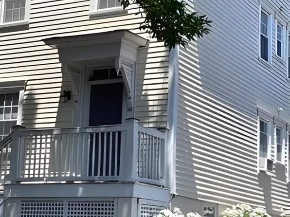 68 Fremont St #1, Providence, RI 02906