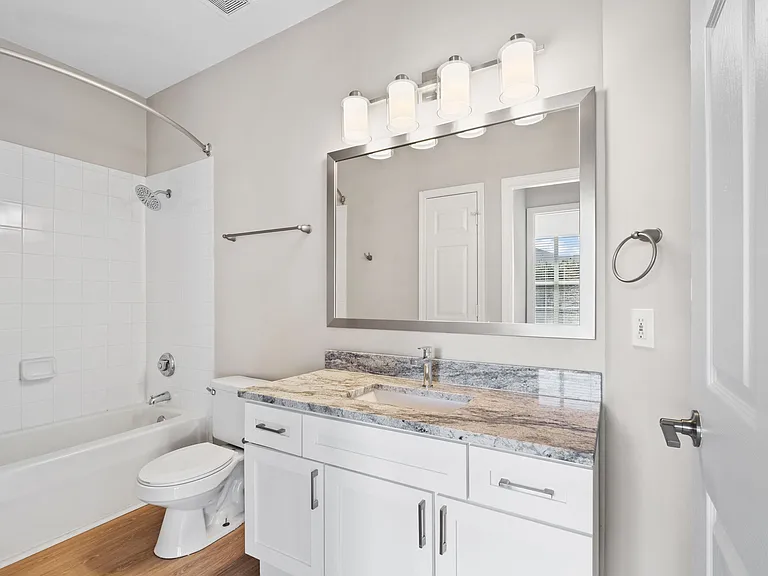 Highlands at Alexander Pointe — Photo 17