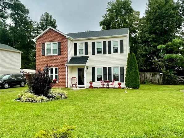 621 Westover Woods Cir, Richmond, VA 23225