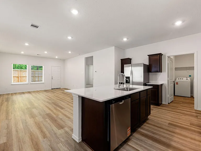 16718 Paintbrush Hollow Ln — Photo 6