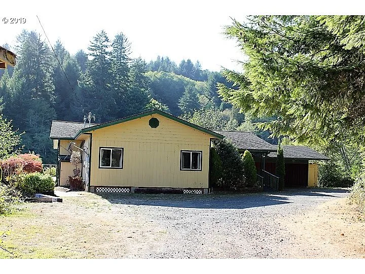 96216 Bass Ln photo 1