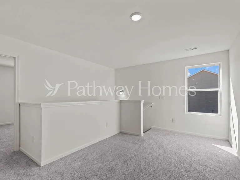 12720 Haymarket Rd — Photo 14