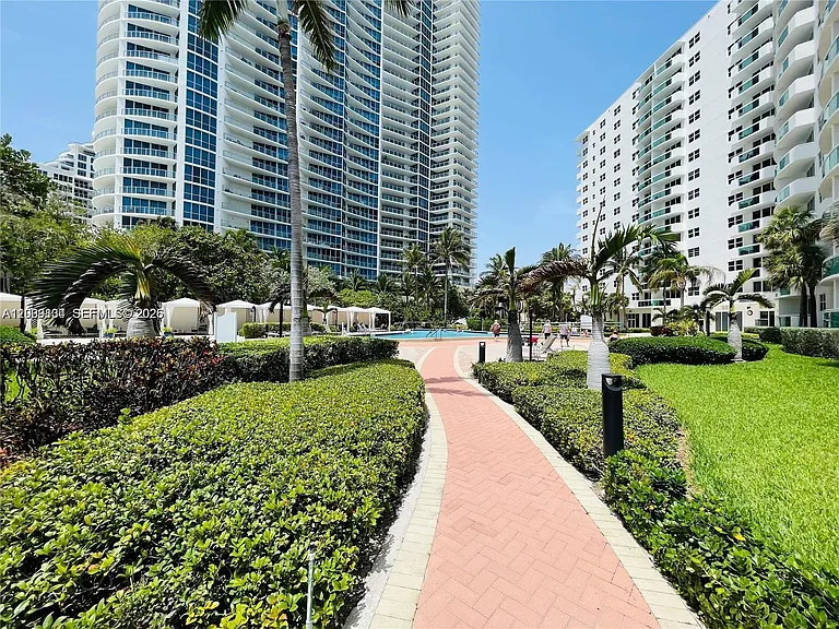 3001 S Ocean Dr #101 — Photo 15