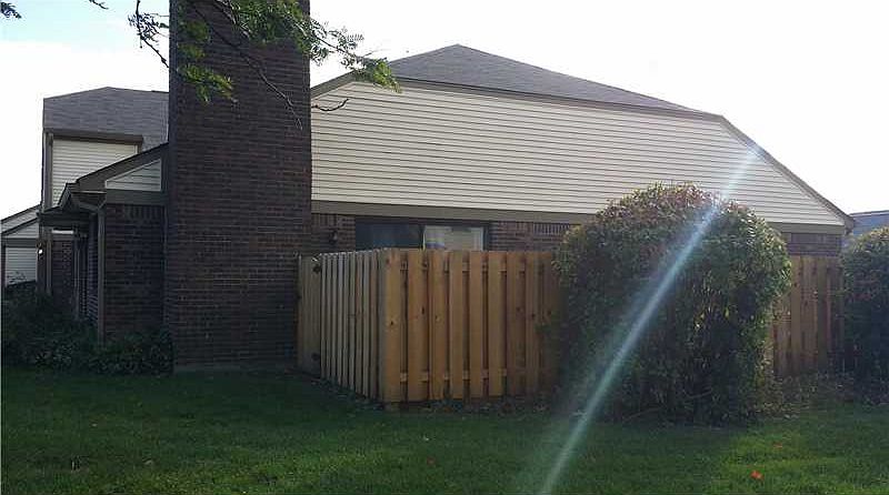 2nd image of 4906 Oakbrook Ct