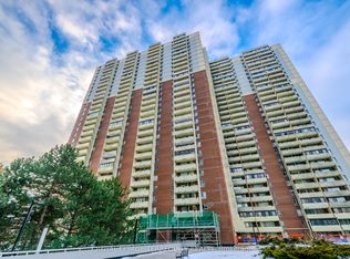 1 Massey Sq #1703, Toronto, ON M4C 5L4