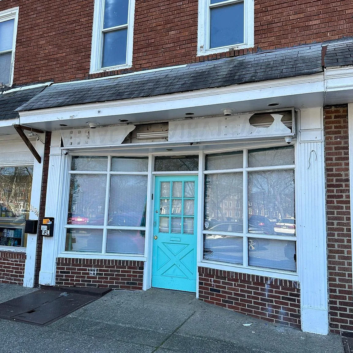 2 bed, 3000 sqft, $1,400 — Photo 1