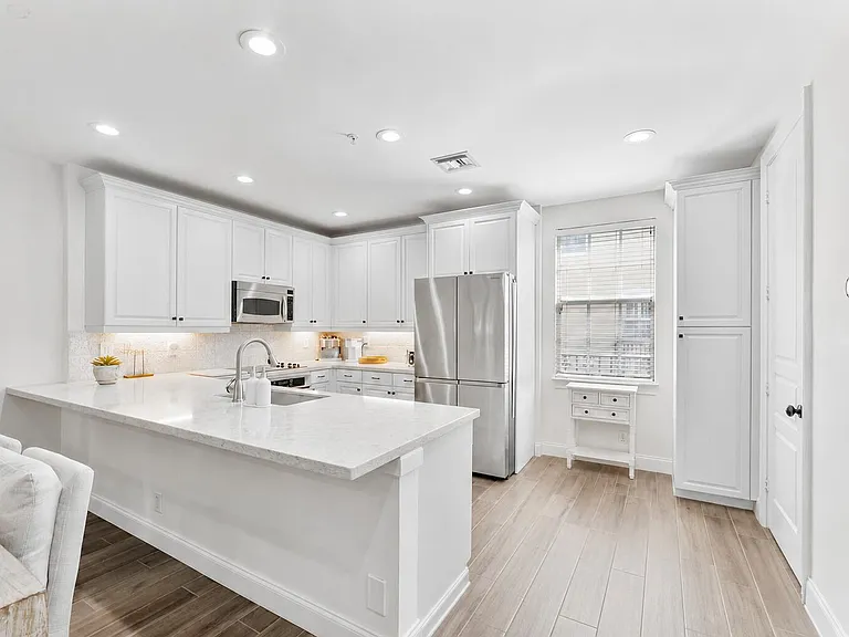 1035 W Heritage Club Cir — Photo 3